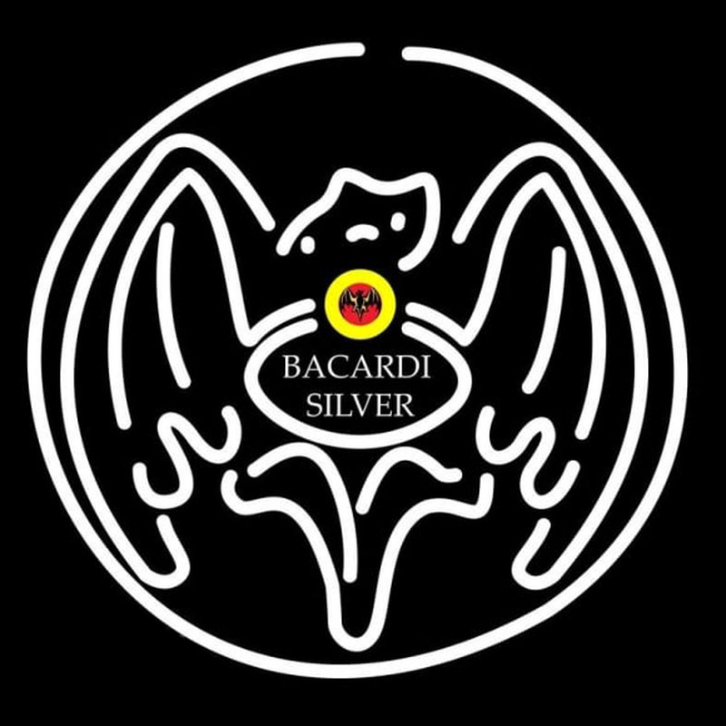 Bacardi Silver Bat Rum Sign Neonreclame