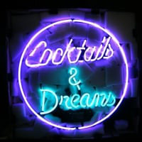 Cocktails And Dreams Neon Bier Bar Bord
