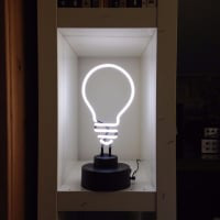 White Bulb Desktop Neonreclame