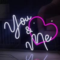 You and me love Neonreclame